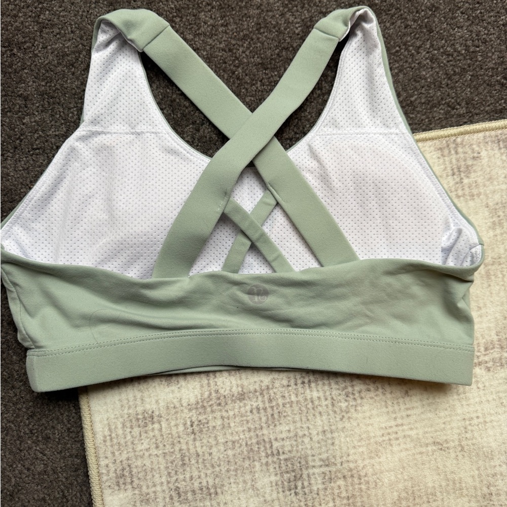 Women's Cross-Back Sports Bra - Mint Green - Picture 2 of 3